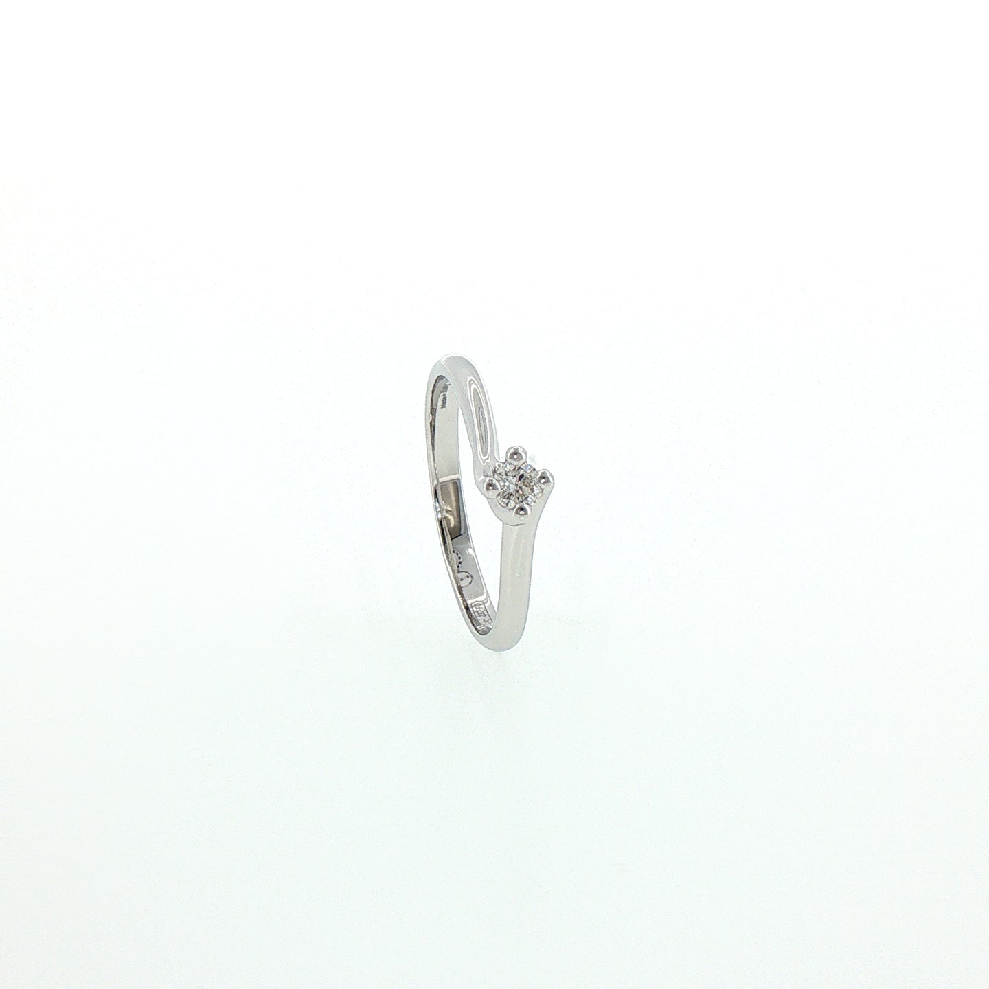 Solitario In Argento 925 con Diamante Lab-Grown taglio brillante.