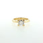 Solitario a "V" In Argento 925 Dorato con Diamante Lab-Grown taglio brillante.