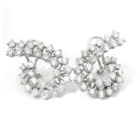 Orecchini a goccia in oro bianco e diamanti lab-grown taglio brillante, 5,13 carati.