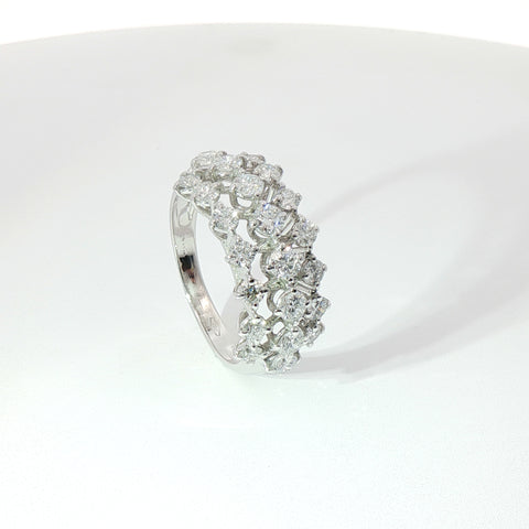 Anello a Fascia in oro bianco con Diamanti Lab-Grown taglio brillante, 1,54 carati.