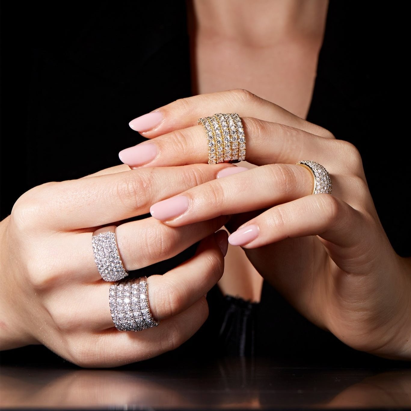 5-row white gold band with brilliant-cut lab-grown diamonds, 4.48 carats.