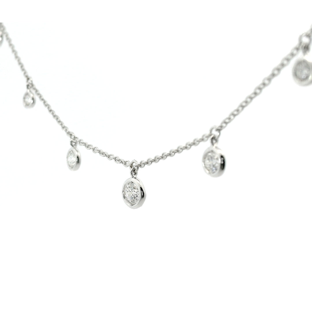 Girocollo in oro bianco con pendenti di diamanti lab-grown taglio brillante, 0,75 carati.