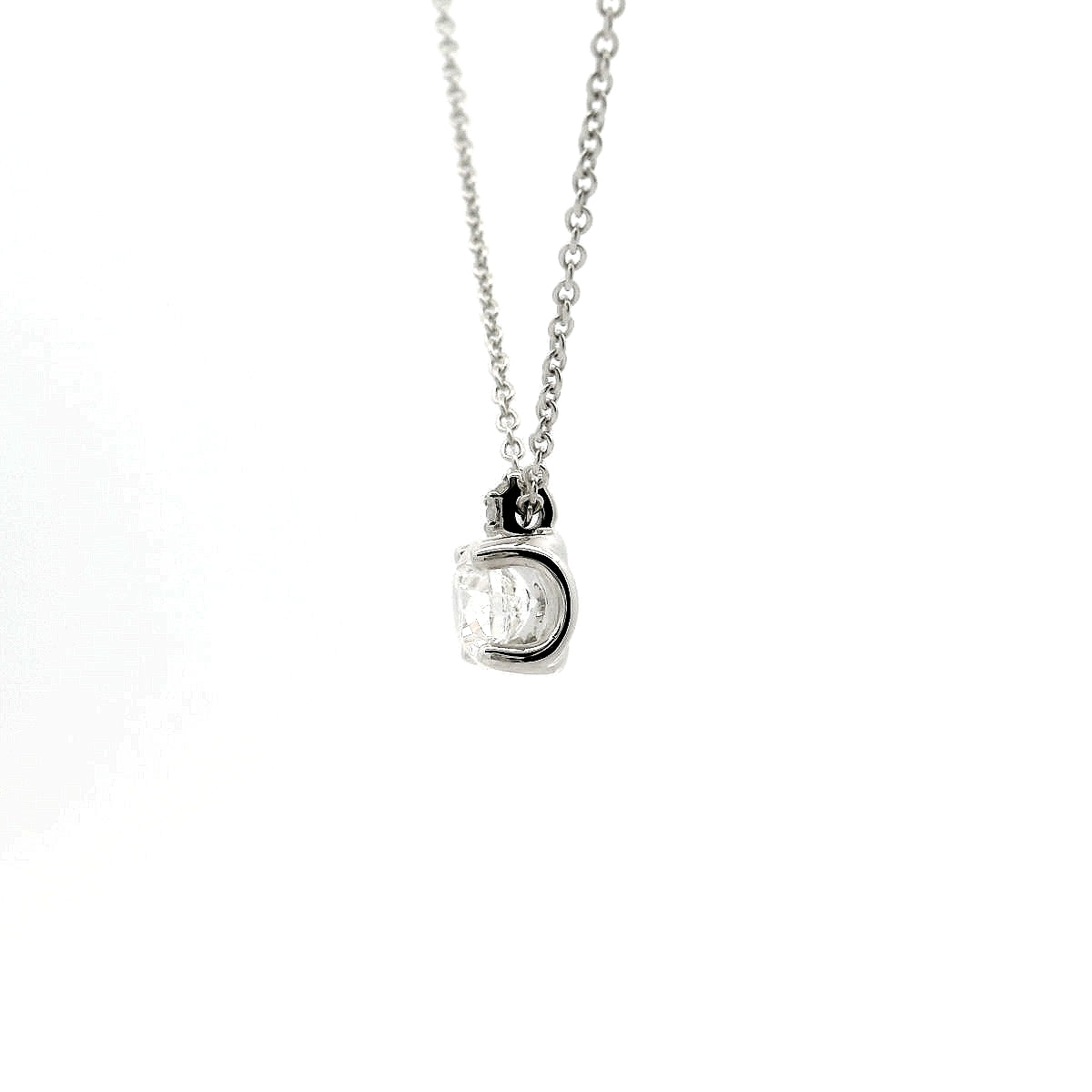 Girocollo punto luce in oro bianco con diamante lab-grown taglio brillante, 0,80 carati.