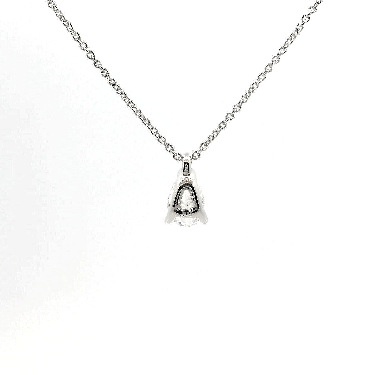 Girocollo punto luce in oro bianco con diamante lab-grown taglio goccia, 0,52 carati.
