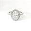 Anello Dreams ovale in oro bianco con diamanti lab-grown taglio brillante, 2,16 carati.