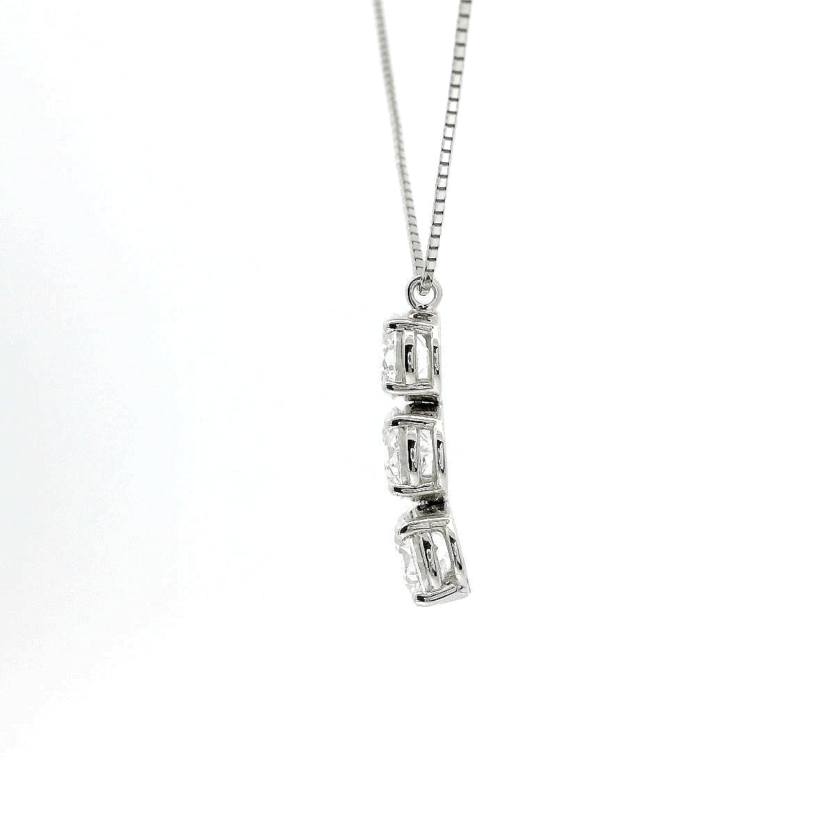 Girocollo trilogy in oro bianco e diamanti Lab-Grown taglio brillante, 1,87 carati.