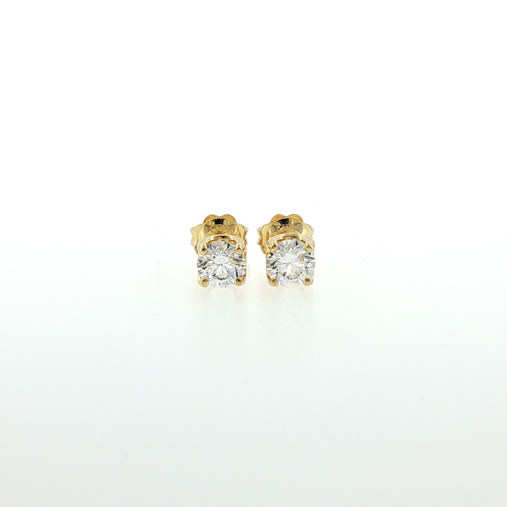 White gold stud earrings with brilliant-cut lab-grown diamonds, 2.01 carats.