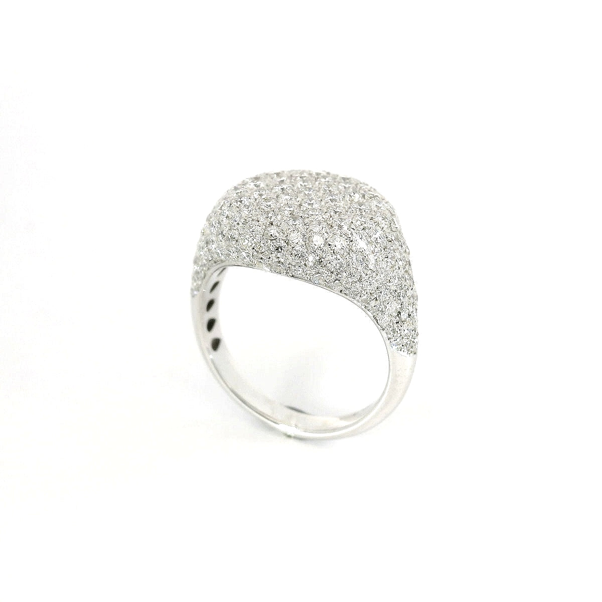 Anello da mignolo in oro bianco con pavè di diamanti lab-grown taglio brillante, 1,77 carati.