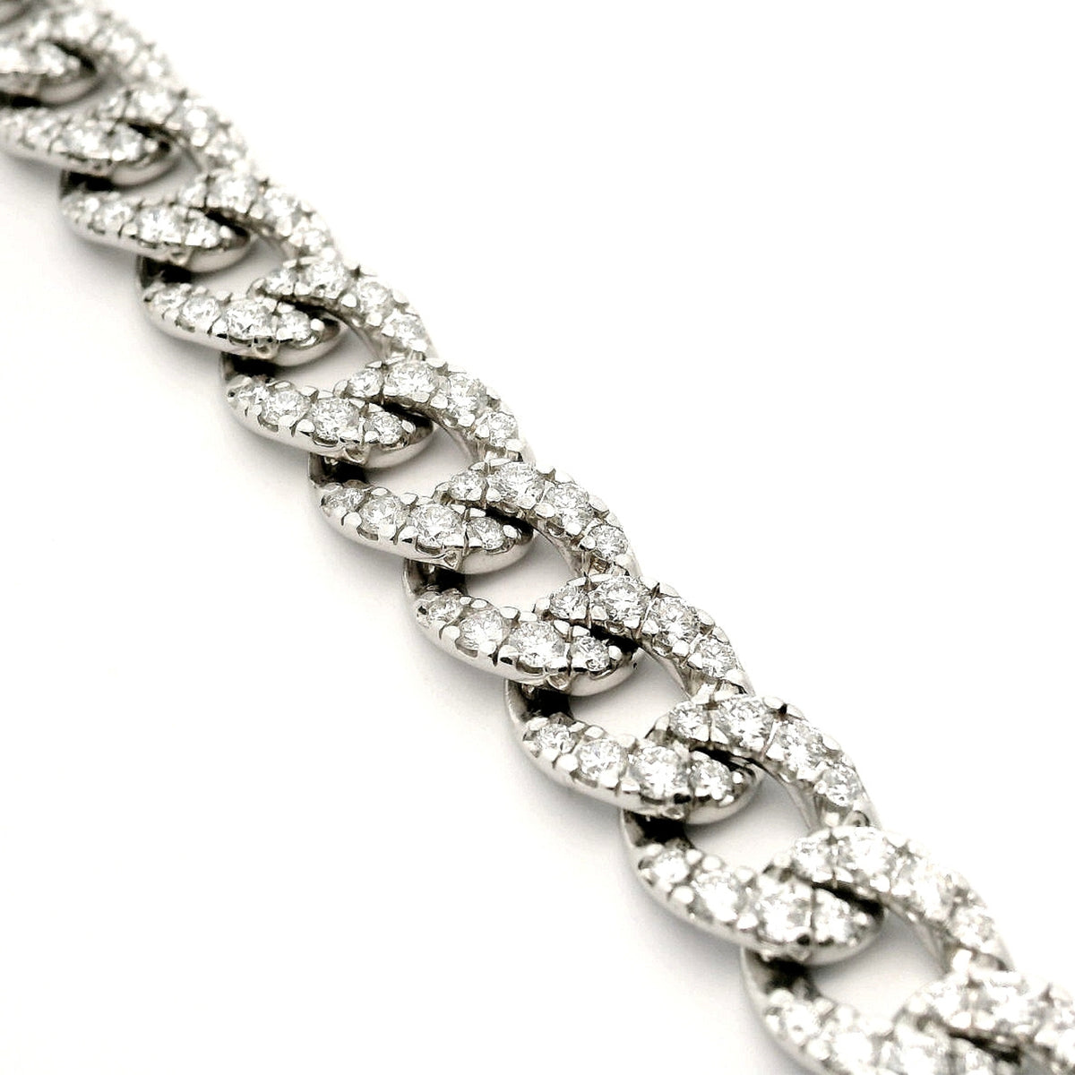 Bracciale groumette in oro bianco con diamanti lab-grown taglio brillante, 5,91 carati.