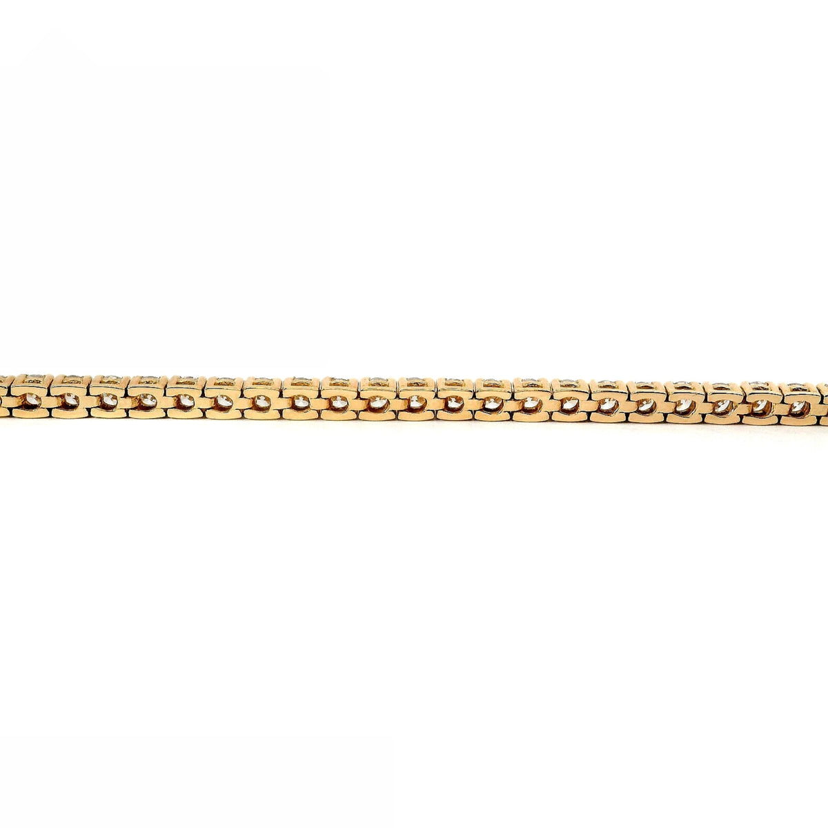 White gold wire tennis bracelet with brilliant-cut lab-grown diamonds, 5.54 carats.