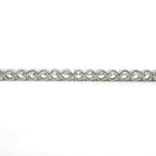 Bracciale tennis a filo in oro bianco e diamanti lab-grown taglio brillante, 11,84 carati.