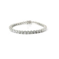 Bracciale tennis a filo in oro bianco e diamanti lab-grown taglio brillante, 11,84 carati.