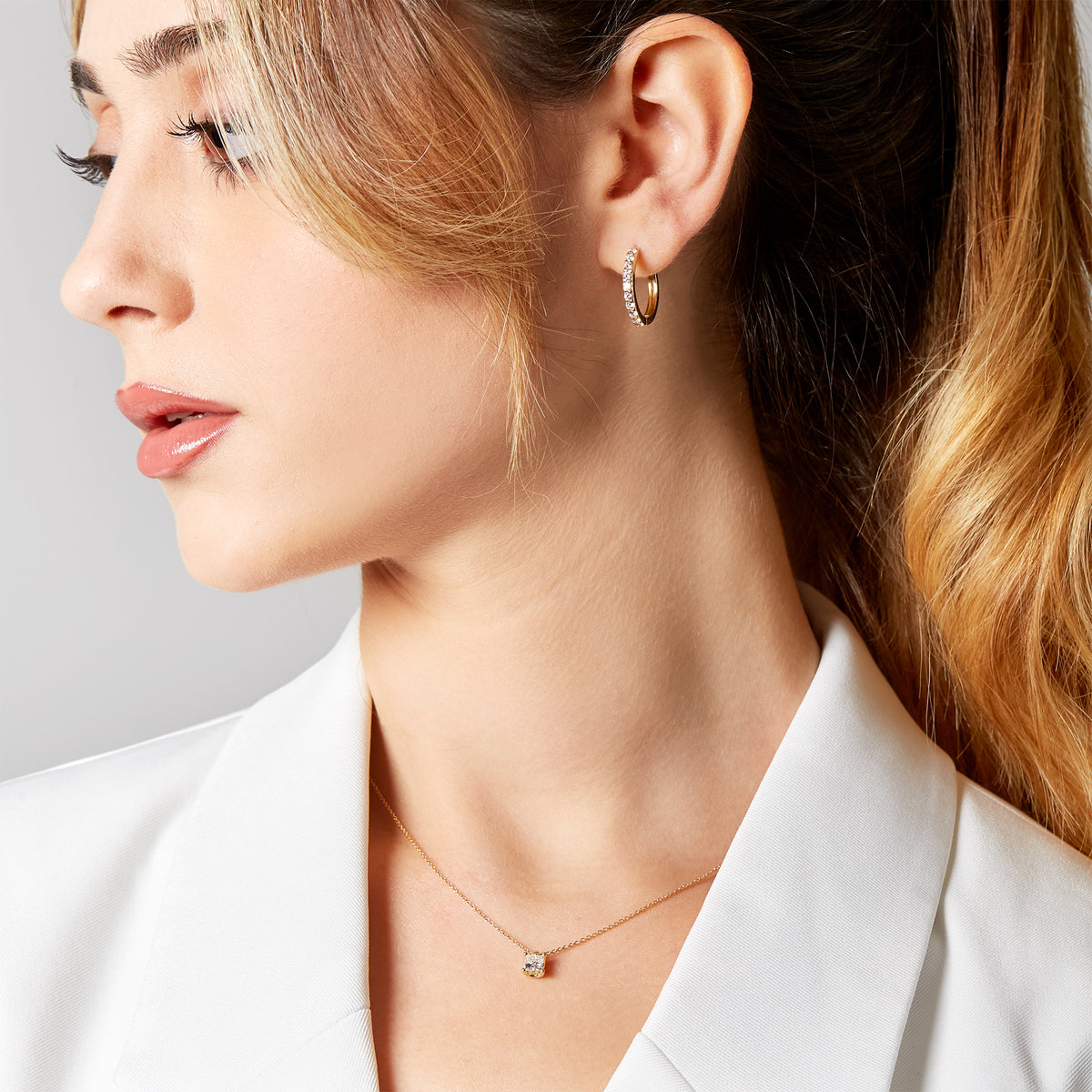 Yellow gold hoop earrings with brilliant-cut diamonds, 1.17 carats.