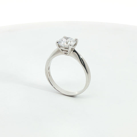 Solitario in oro bianco con diamante Lab-Grown taglio brillante, 1,44 carati.