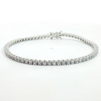 Bracciale tennis in oro bianco con diamanti Lab-Grown taglio brillante, 2,79 carati.