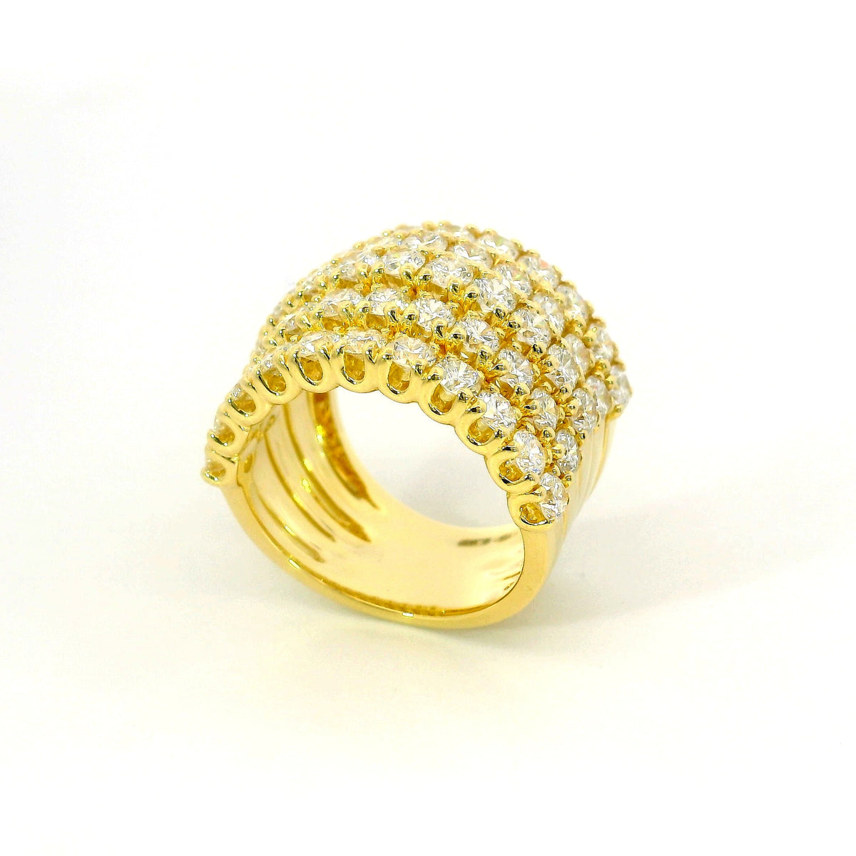 5-row yellow gold band with brilliant-cut lab-grown diamonds, 4.51 carats.