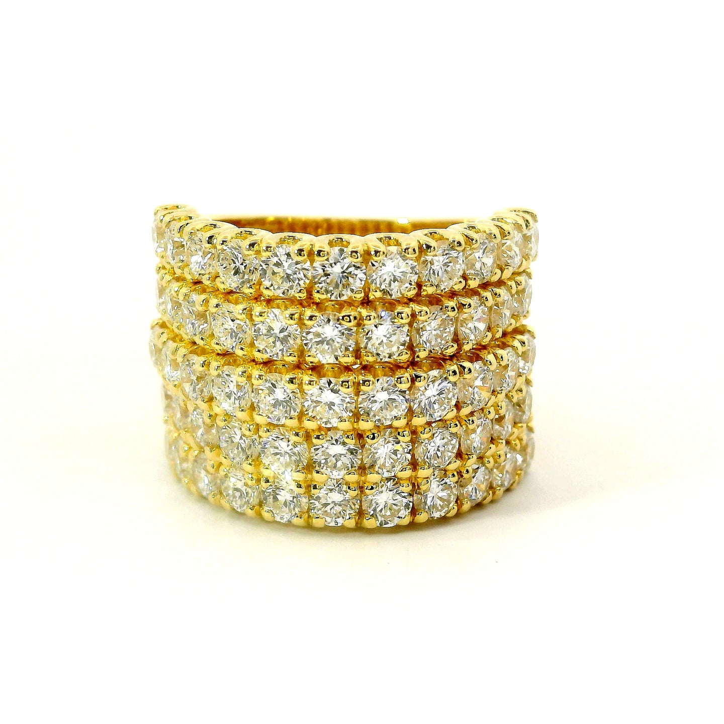 5-row yellow gold band with brilliant-cut lab-grown diamonds, 4.51 carats.