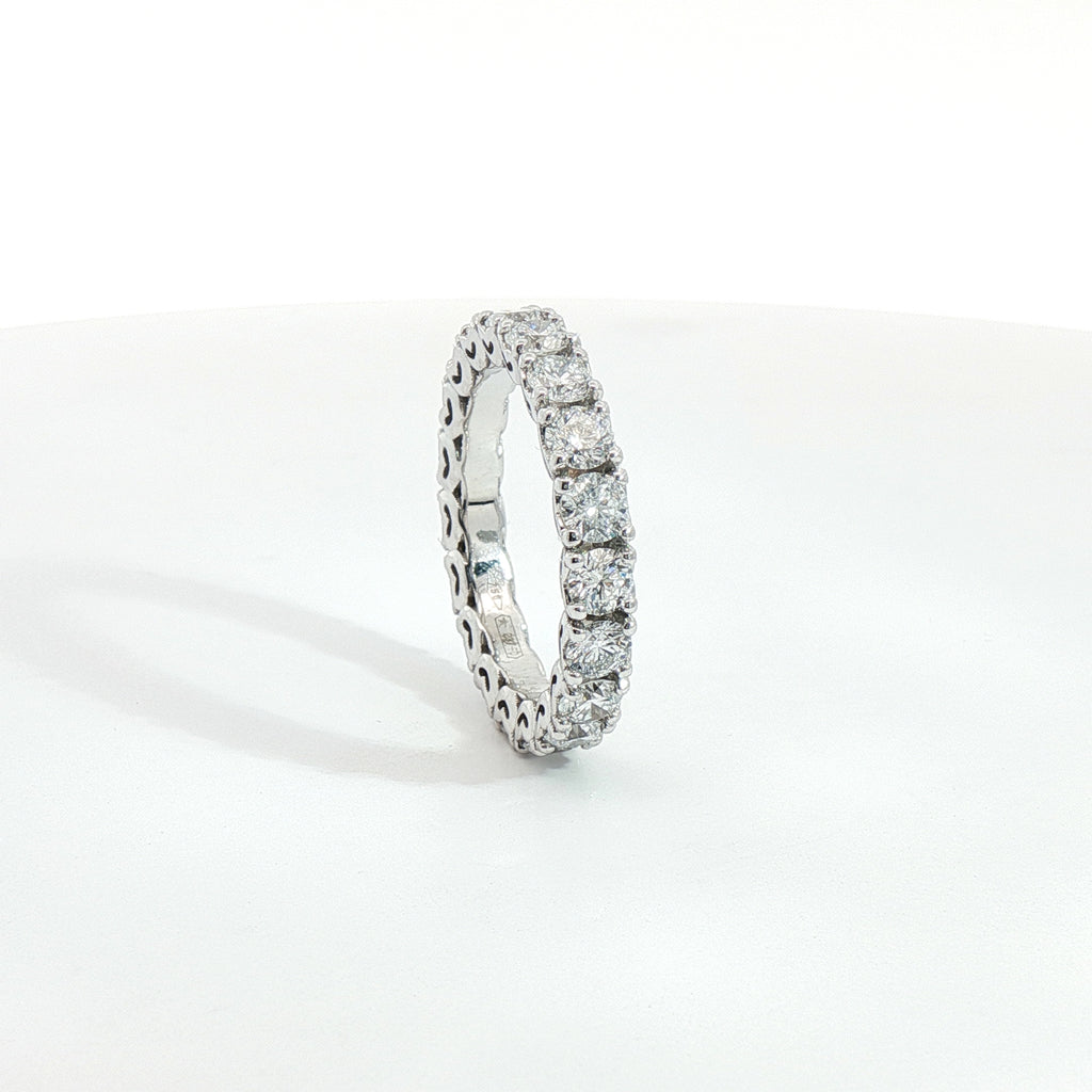 Eternity in oro bianco con diamanti Lab-Grown taglio brillante, 2,75 carati.