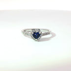 Anello Petite Heart Halo