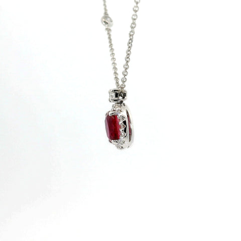 Girocollo in oro bianco con rubino Lab-Grown e diamanti Lab-Grown taglio Brillante.