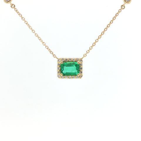 Girocollo in oro giallo con smeraldo Lab-Grown taglio smeraldo e diamanti Lab-Grown taglio brillante.