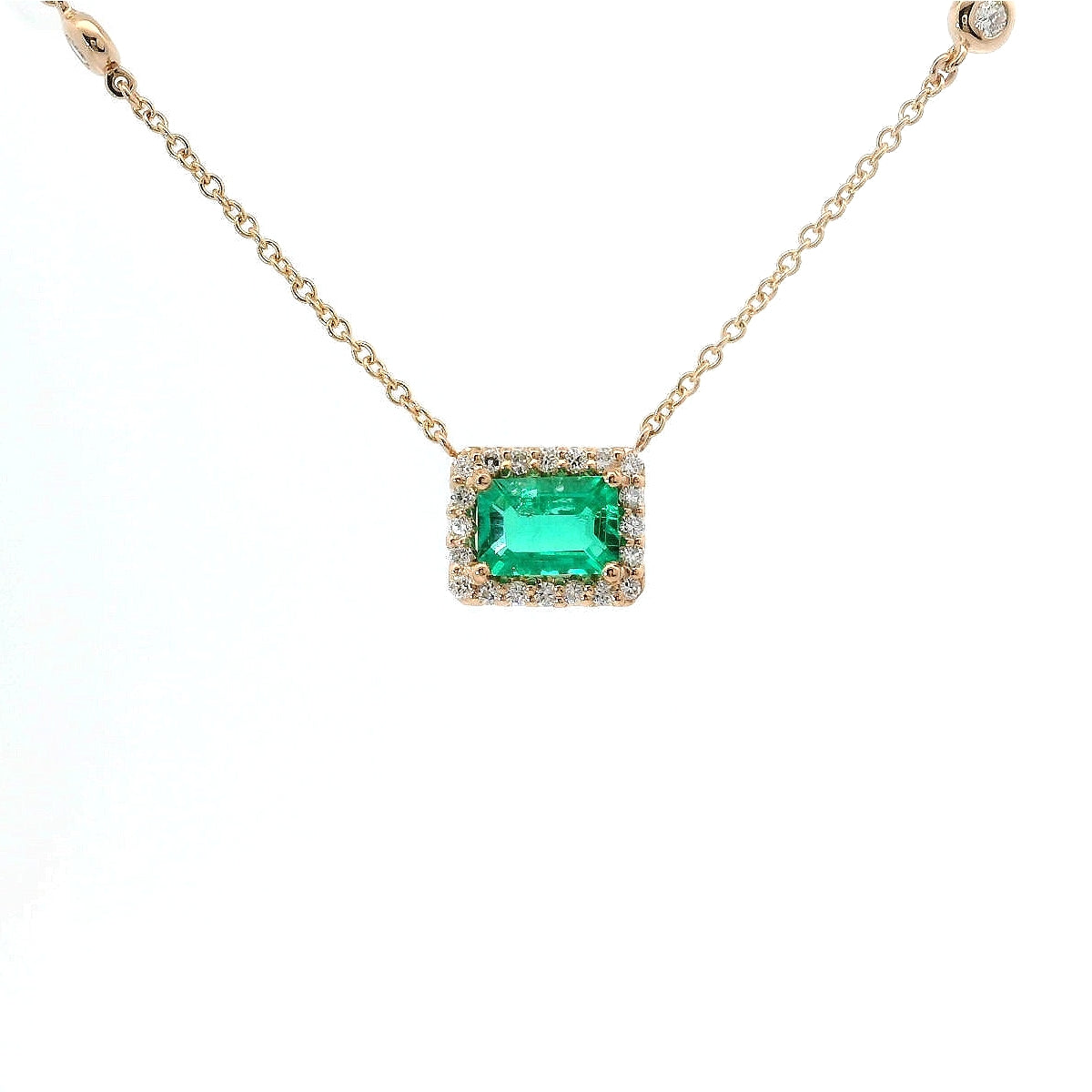 Girocollo in oro rosa con smeraldo Lab-Grown e diamanti Lab-Grown taglio brillante.