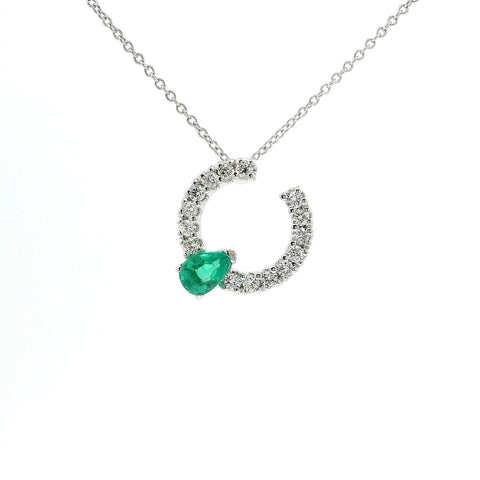 Girocollo in oro bianco con smeraldo Lab-Grown taglio goccia e diamanti Lab-Grown taglio brillante.