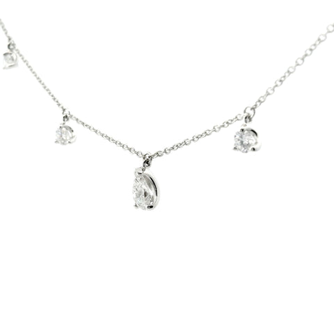 Girocollo in oro bianco con pendenti di diamanti lab-grown taglio brilante e goccia, 1,21 carati.