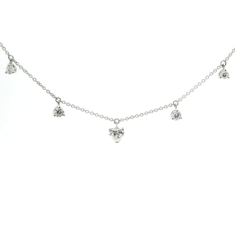 Girocollo con spot pendent in oro bianco con diamanti lab-grown taglio brilante e cuore, 1,24 carati.