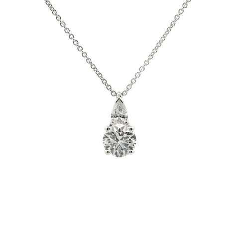 Girocollo in oro bianco con diamanti lab-grown taglio brillante e taglio goccia, 0,90 carati.