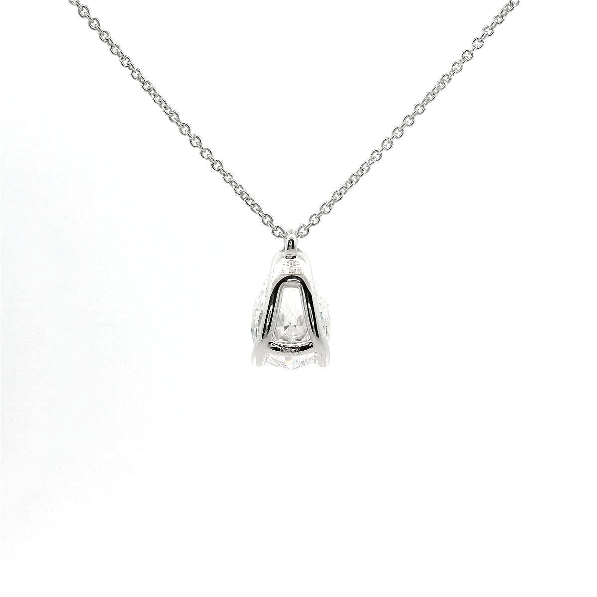 Girocollo punto luce in oro bianco con diamante lab-grown taglio goccia, 1,54 carati.