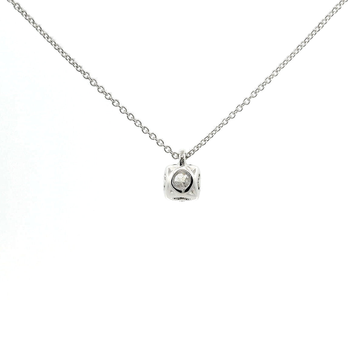 Girocollo punto luce in oro bianco castone a cuore e diamante lab-grown taglio brillante, 0,50 carati.