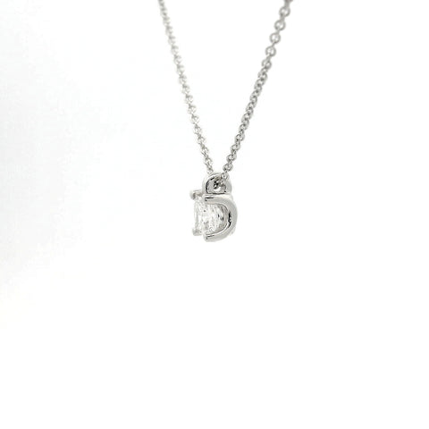 Girocollo punto luce in oro bianco e diamante lab-grown taglio princess, 0,31 carati.