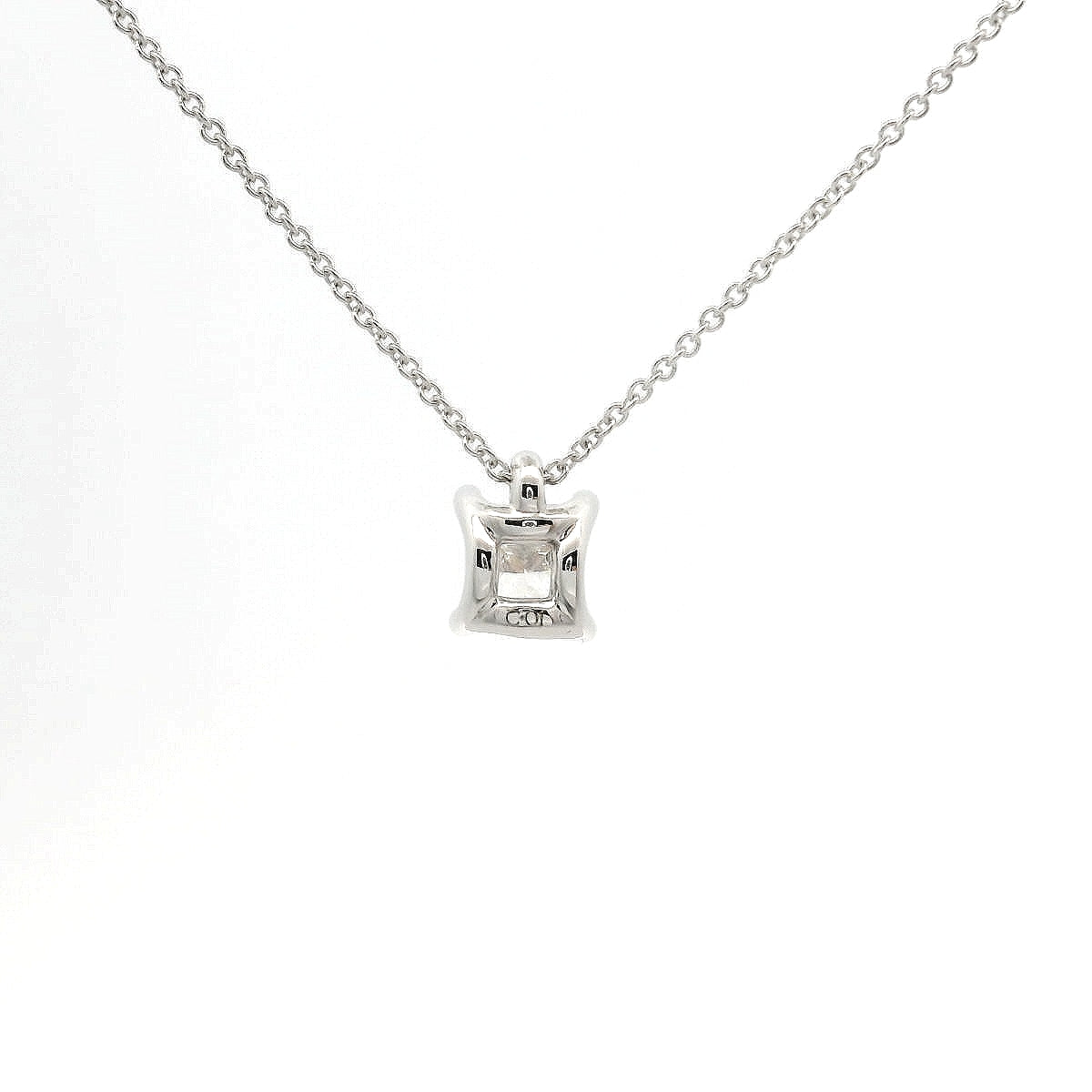Girocollo punto luce in oro bianco e diamante lab-grown taglio princess, 0,73 carati.