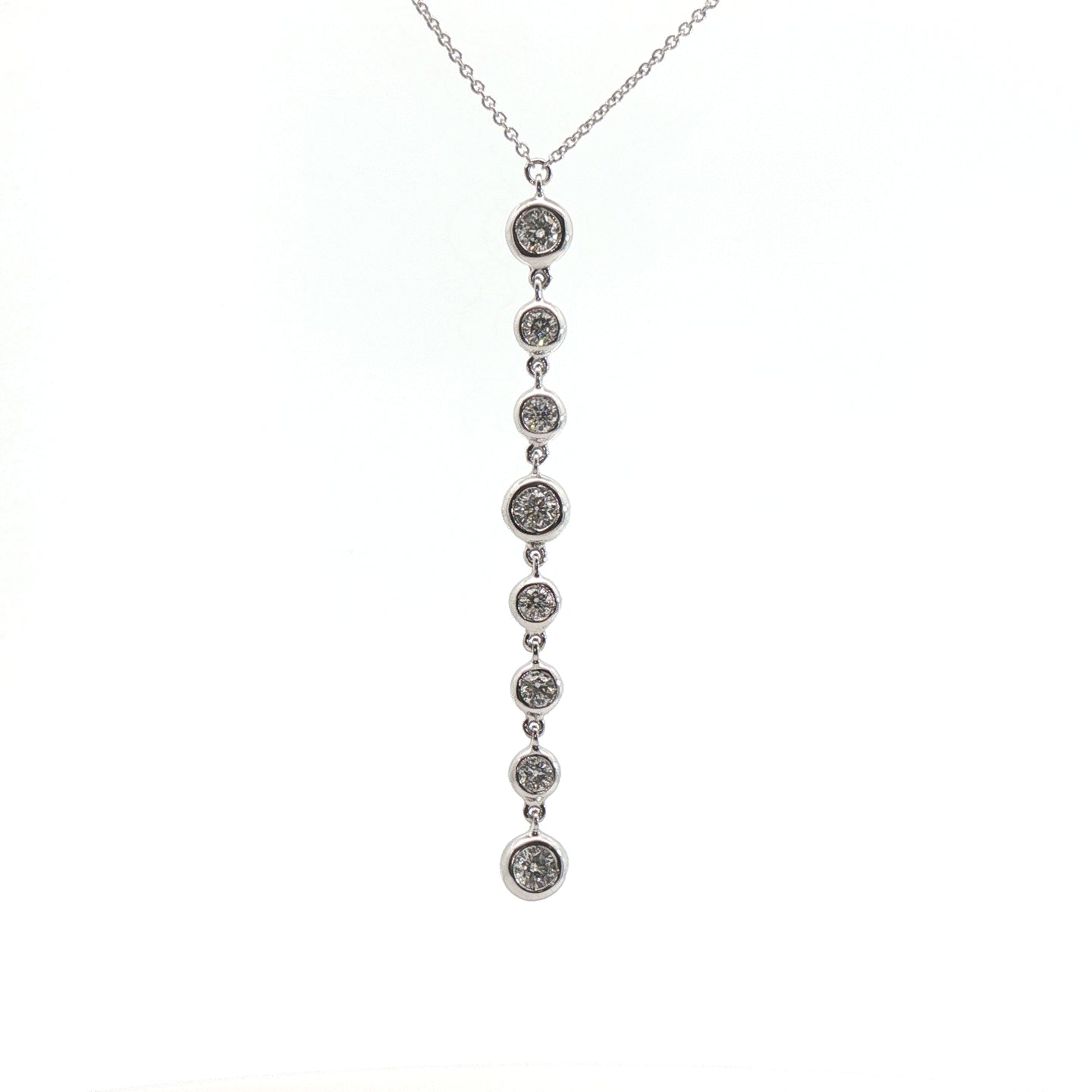 Girocollo in oro bianco con diamanti Lab-Grown taglio brillante, 0,56 carati.