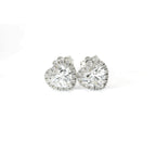 White gold earring with heart-cut lab-grown diamond with contour, 1.97 carats. 