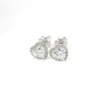 White gold earring with heart-cut lab-grown diamond with contour, 1.97 carats. 