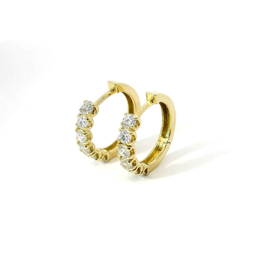 Yellow gold hoop earrings with brilliant-cut lab-grown diamonds, 1.17 carats.