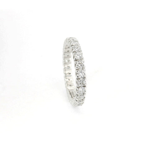 Eternity in oro bianco e diamanti lab-grown taglio brillante, 1,40 carati.