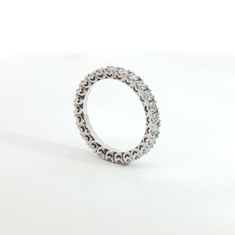 Eternity in oro bianco e diamanti lab-grown taglio brillante, 1,45 carati.