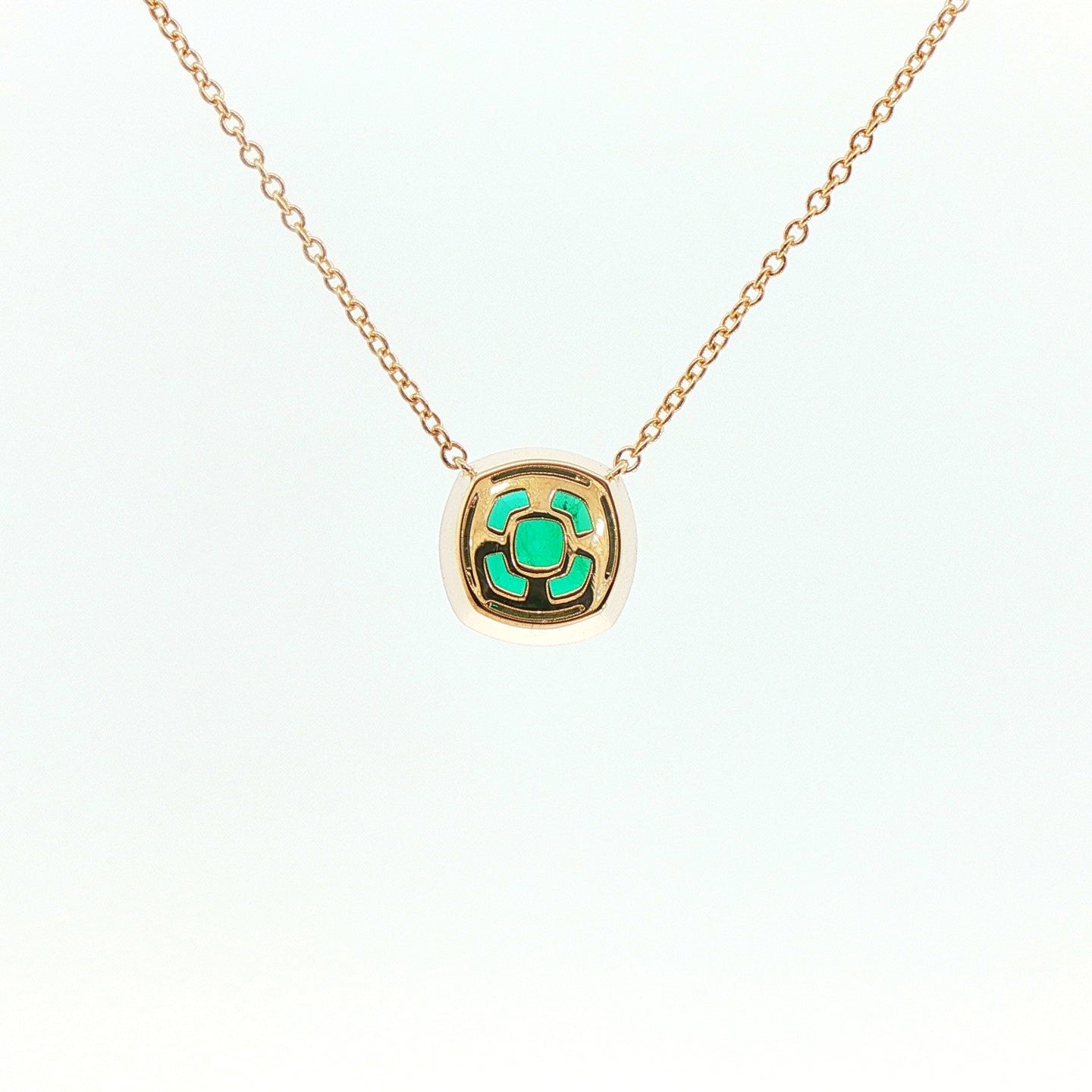 Girocollo Aurea in oro giallo con smeraldo lab-Grown taglio cuscino, 2,08 carati.