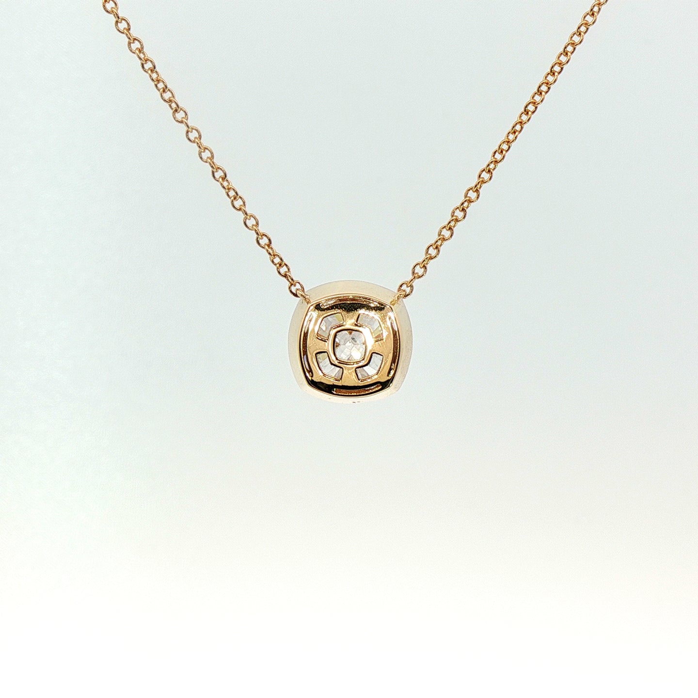 Girocollo Aurea in oro giallo con diamante Lab-Grown taglio cuscino, 3,03 carati.