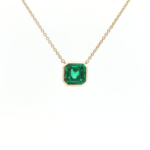 Girocollo Aurea in oro giallo con smeraldo lab-Grown taglio asscher, 1,62 carati.