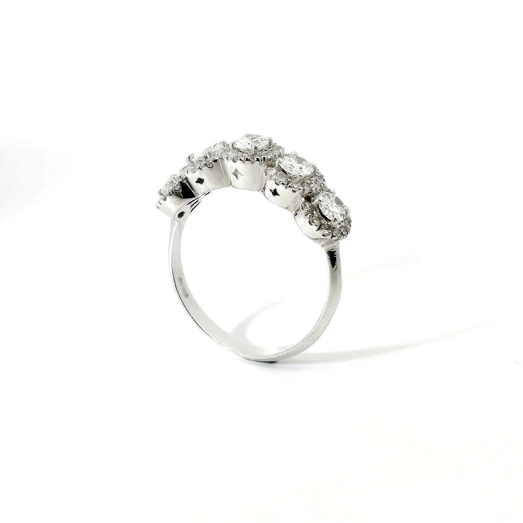 White gold band with 5 brilliant-cut lab-grown diamonds, 2.10 carats.