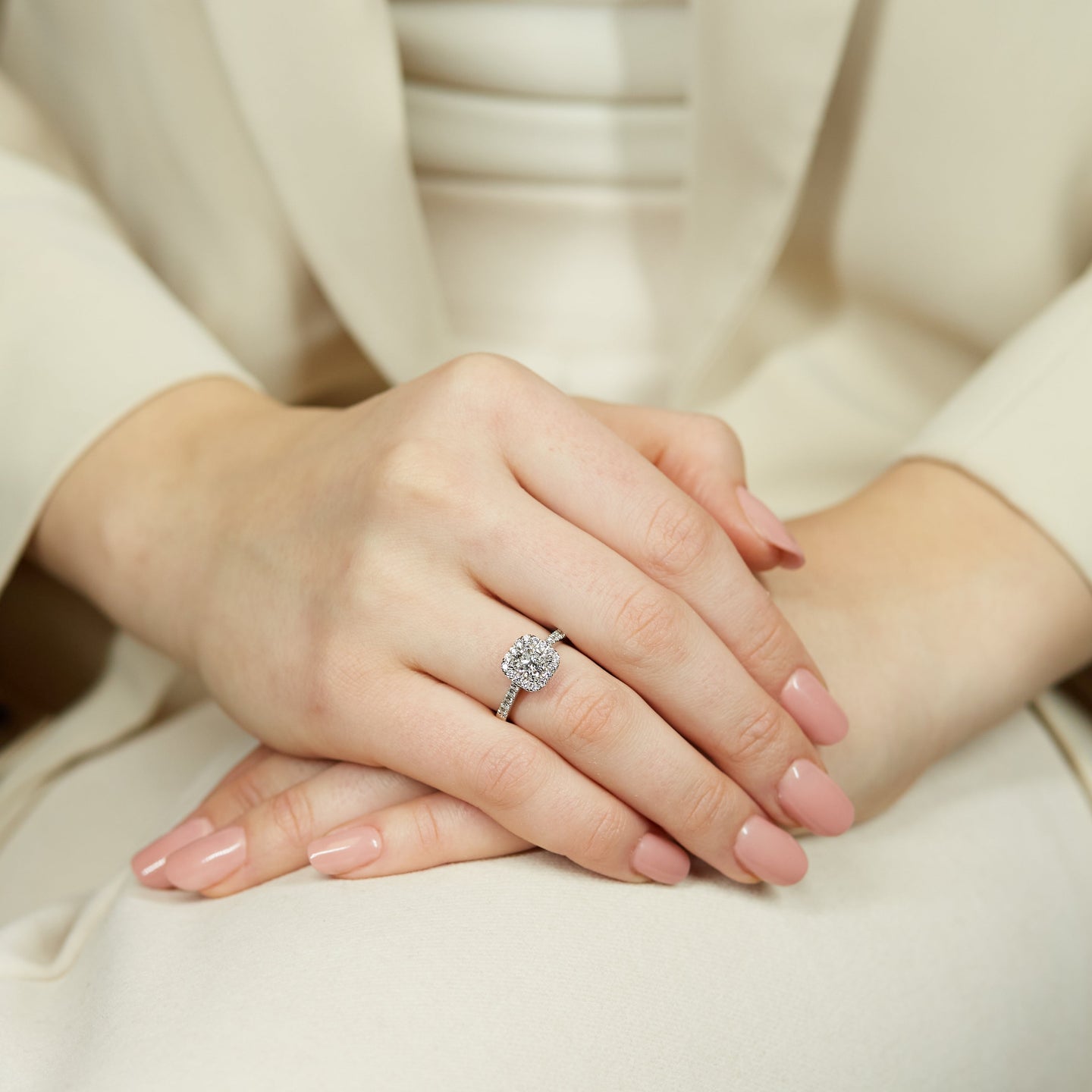 Anello dreams princess in oro bianco con diamanti lab-grown taglio brillante, 1,48 carati.