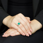 Anello Asscher Trillion Wings