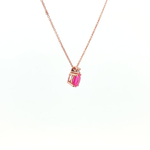 Girocollo in oro rosa con zaffiro rosa Lab-Grown taglio ovale e diamante Lab-Grown taglio brillante.