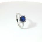 Anello Cushion Halo
