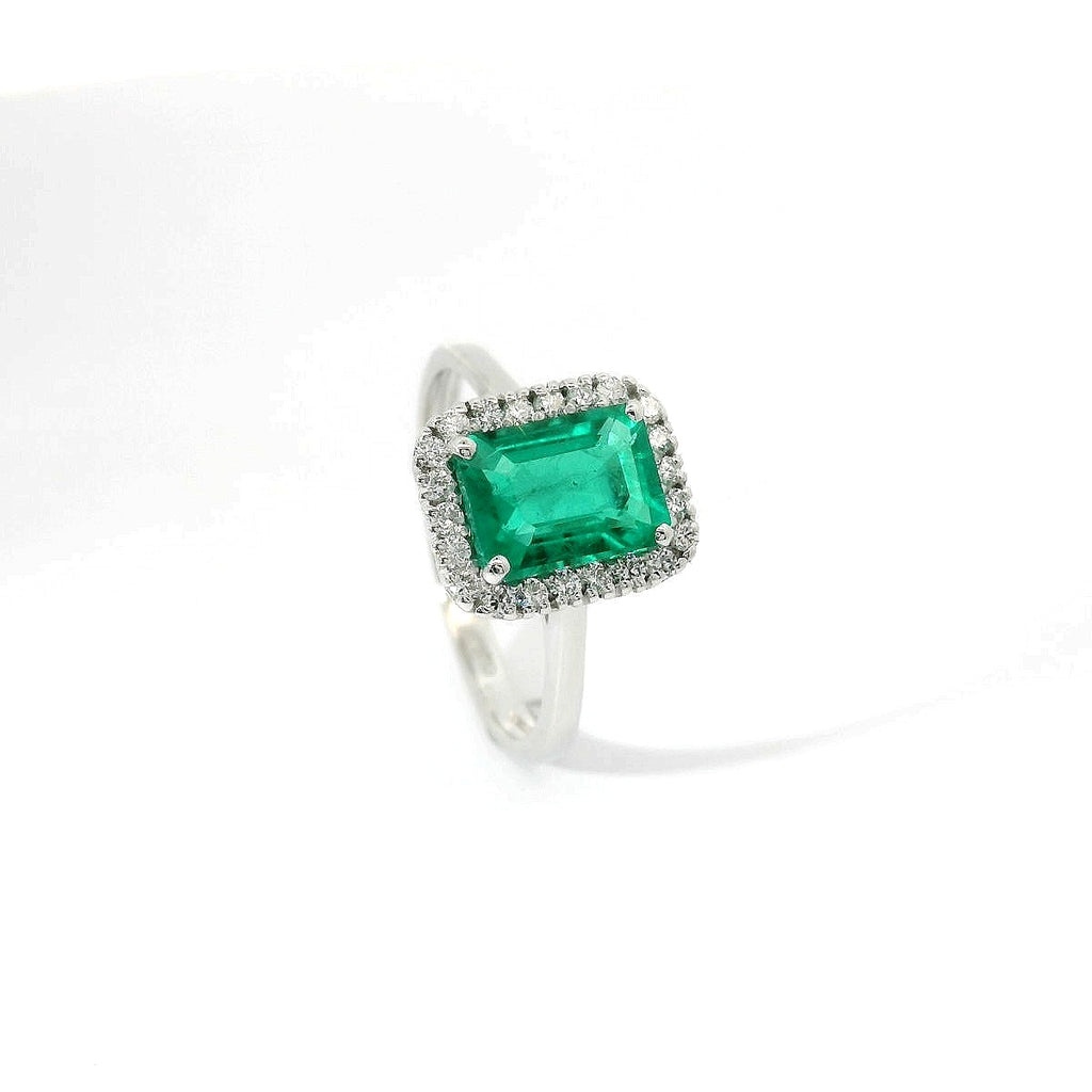 Anello Emerald Fine Halo