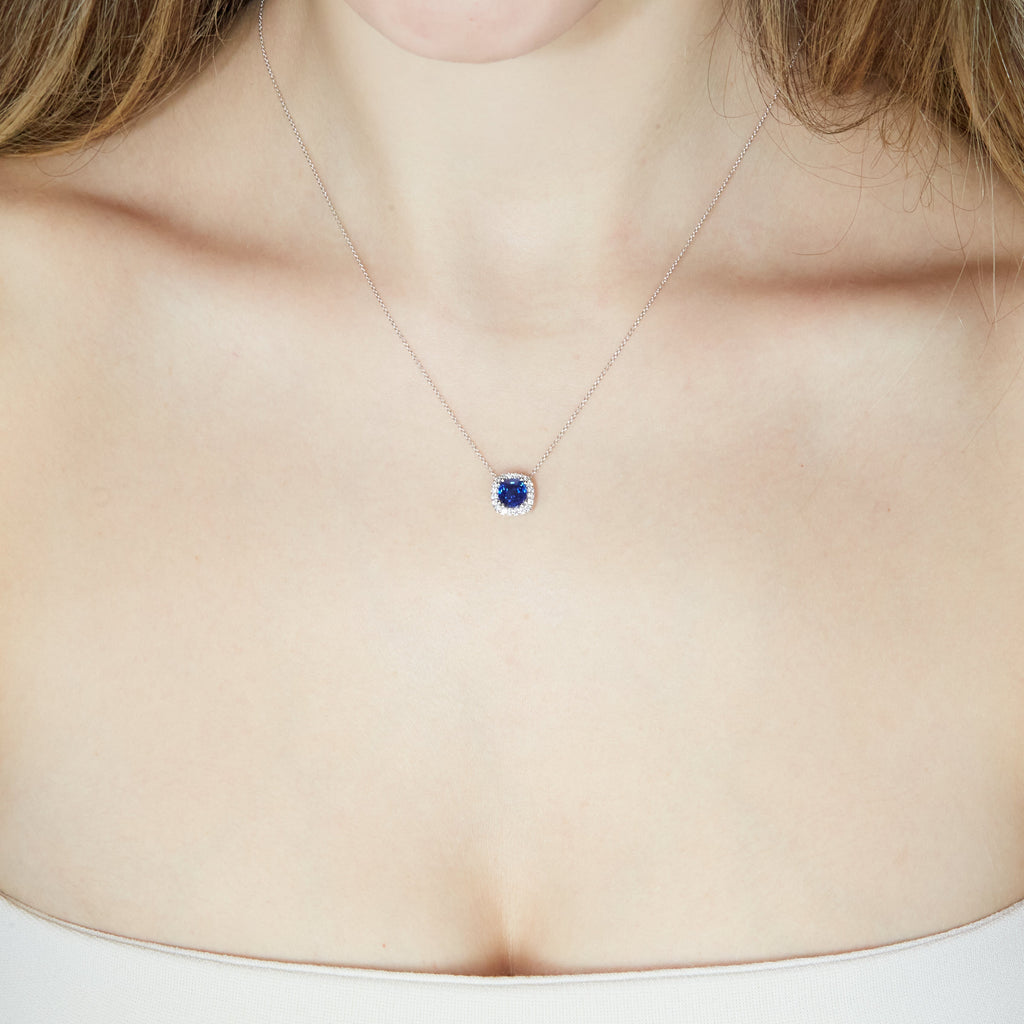 Girocollo Cushion Halo